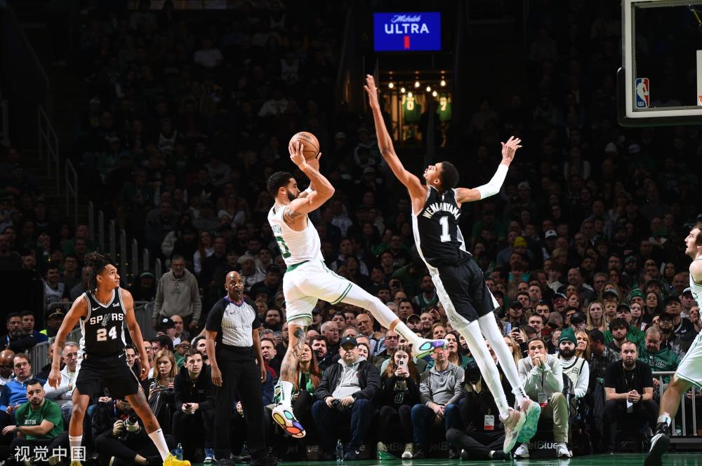 场上表现和 场上表现和