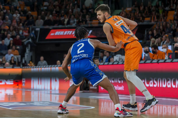 马拉西亚租 马拉西亚租